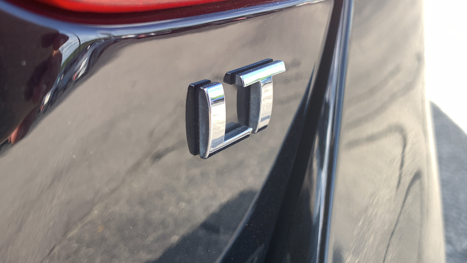 2019 Chevrolet Impala LT 8