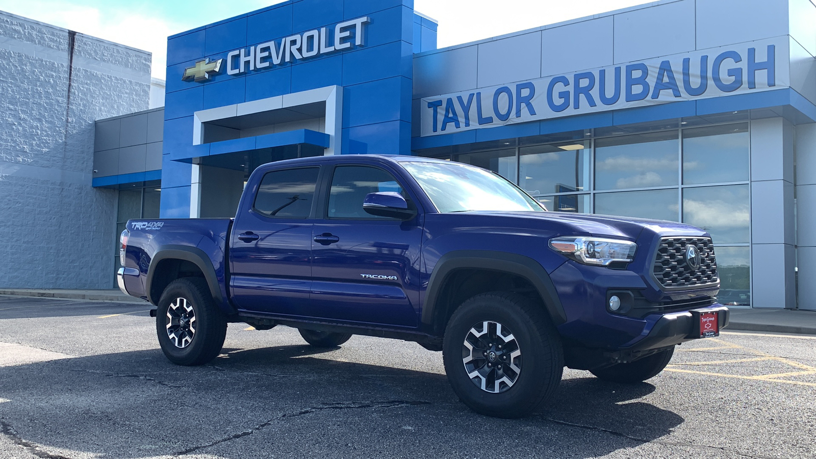 2022 Toyota Tacoma TRD Off-Road 1