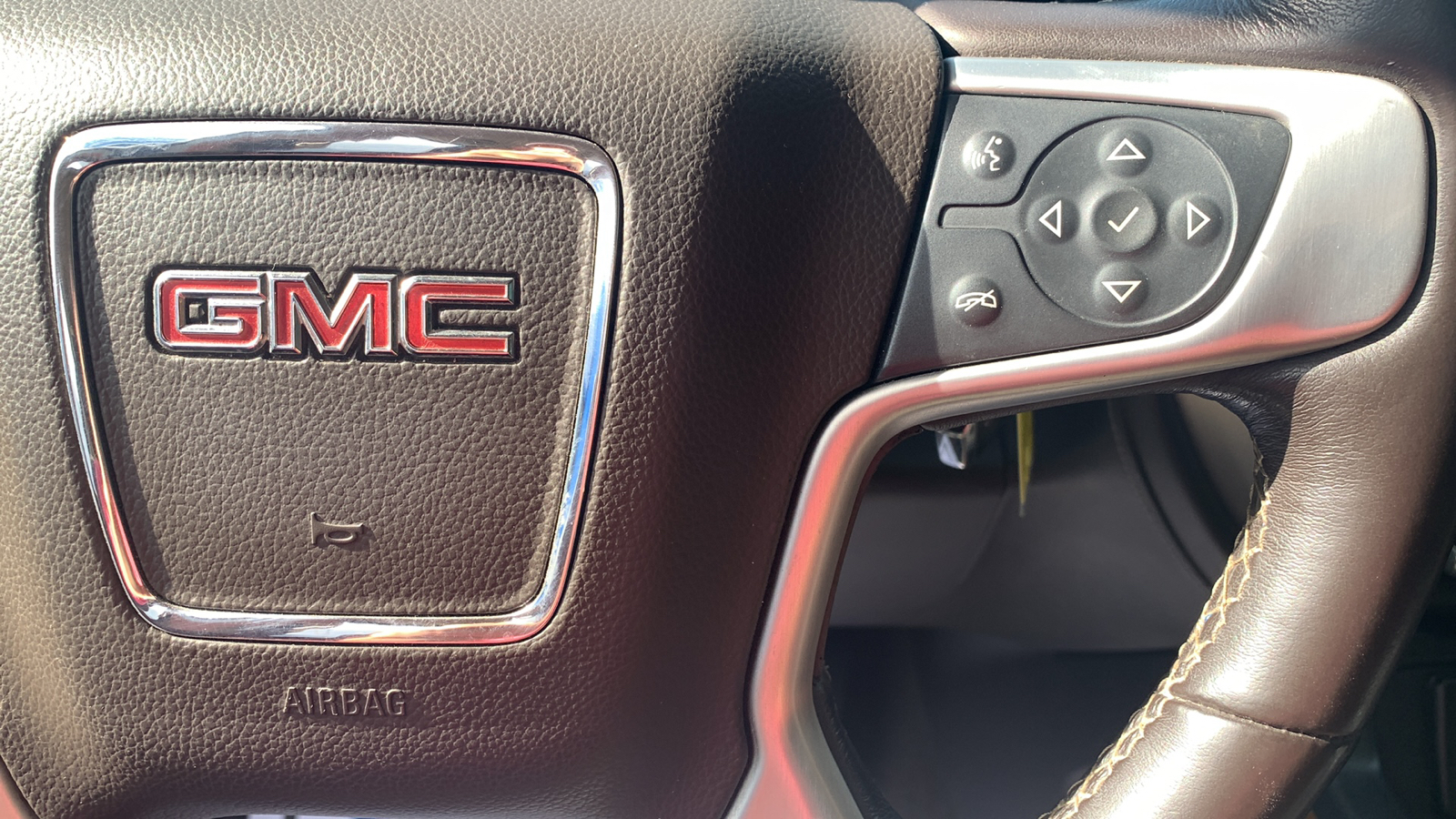 2018 GMC Sierra 1500 SLT 24