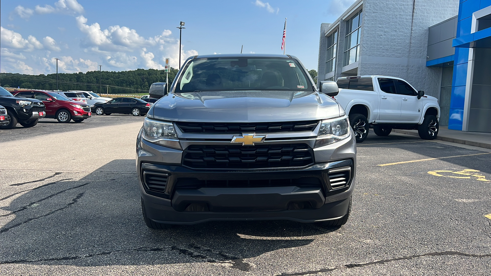 2021 Chevrolet Colorado LT 2