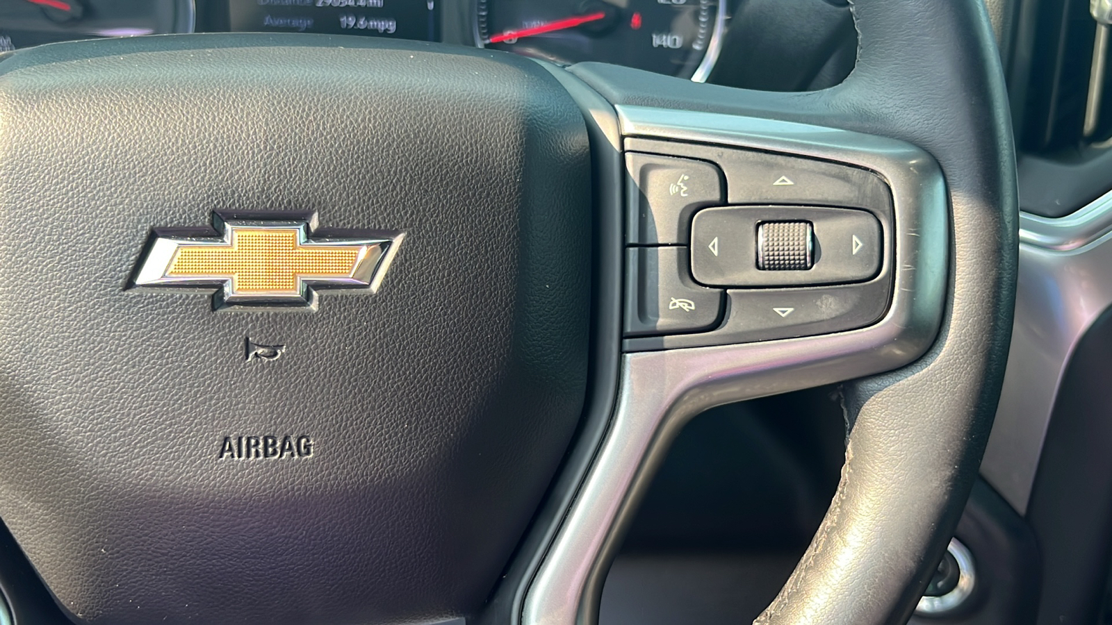 2019 Chevrolet Silverado 1500 LT 24