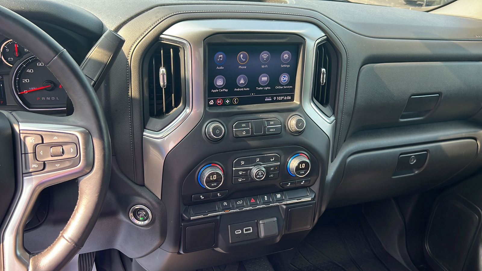 2019 Chevrolet Silverado 1500 LT 25