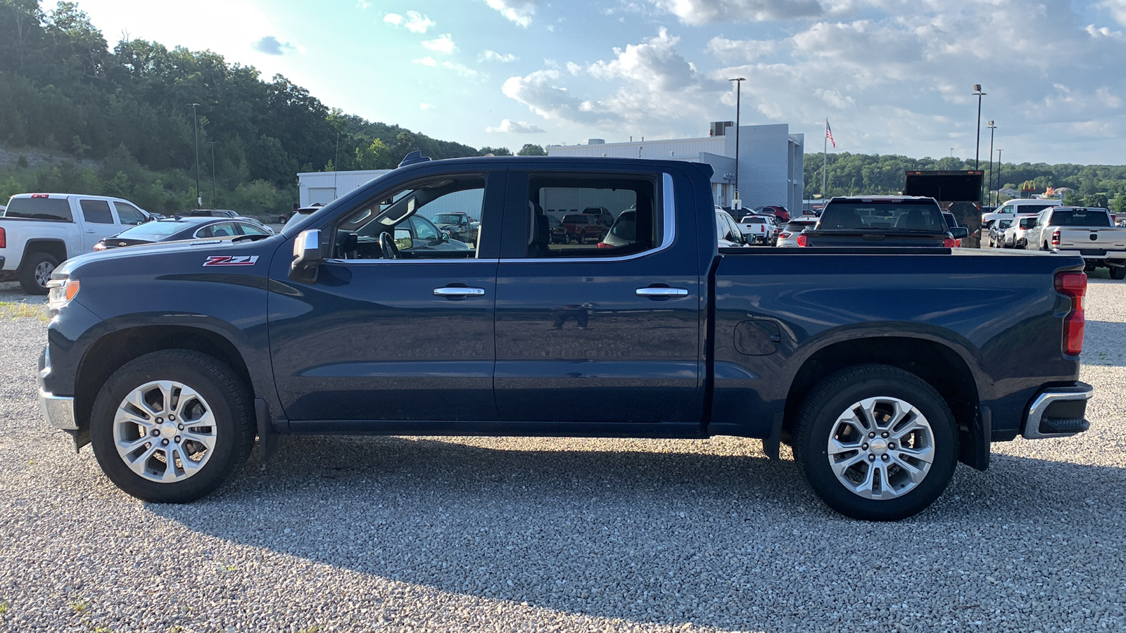 2023 Chevrolet Silverado 1500 LTZ 5