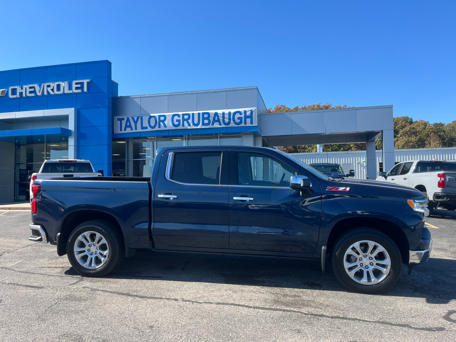 2023 Chevrolet Silverado 1500 LTZ 13