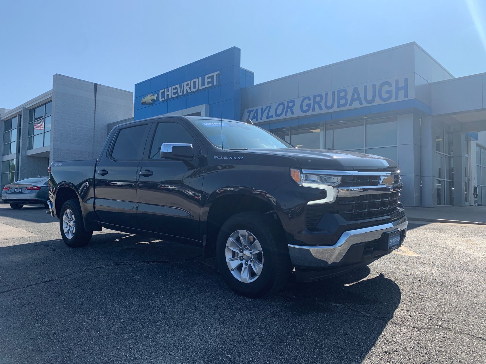 2024 Chevrolet Silverado 1500 LT 1