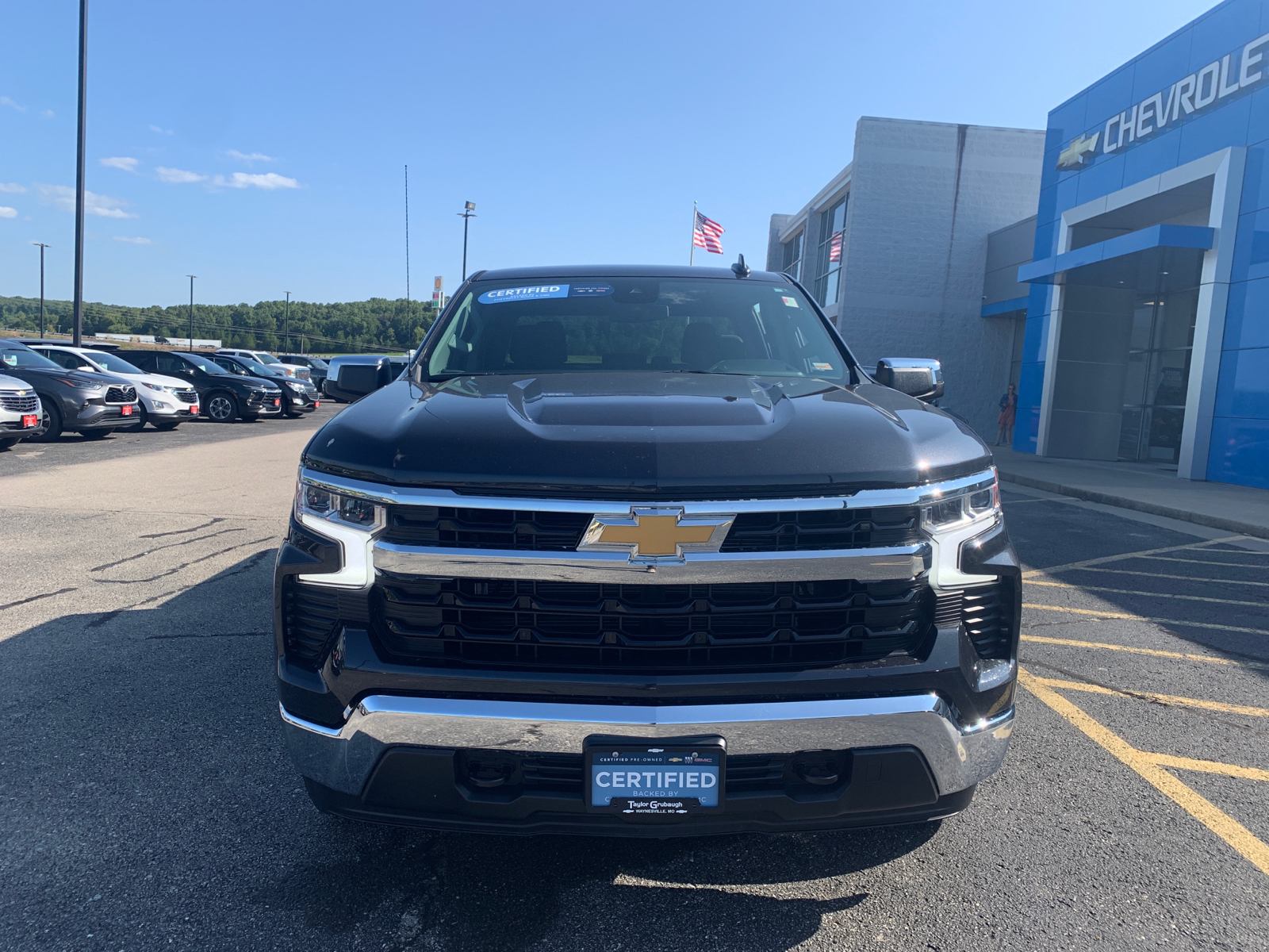 2024 Chevrolet Silverado 1500 LT 2