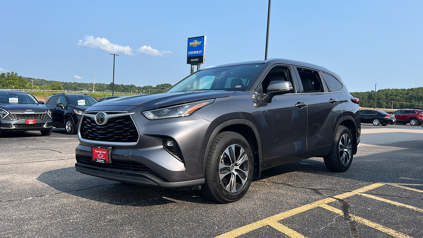 2021 Toyota Highlander XLE 3