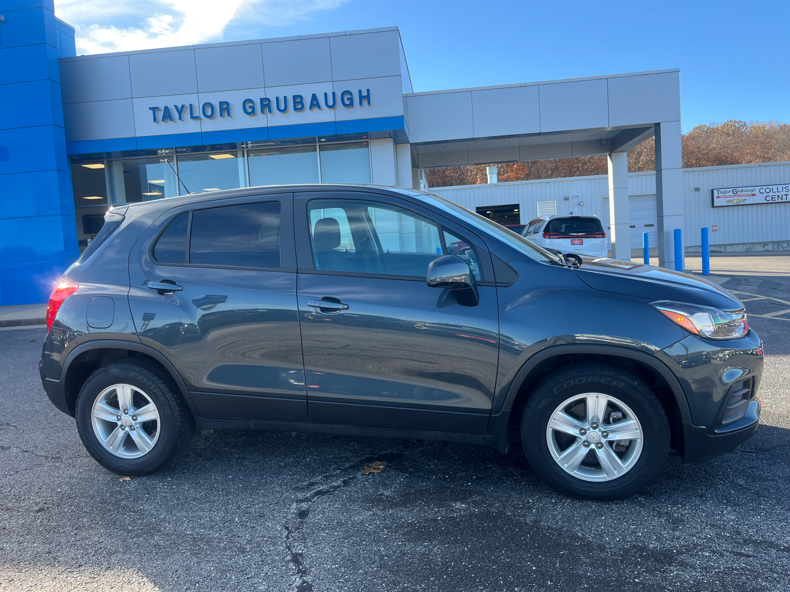 2021 Chevrolet Trax LS 11