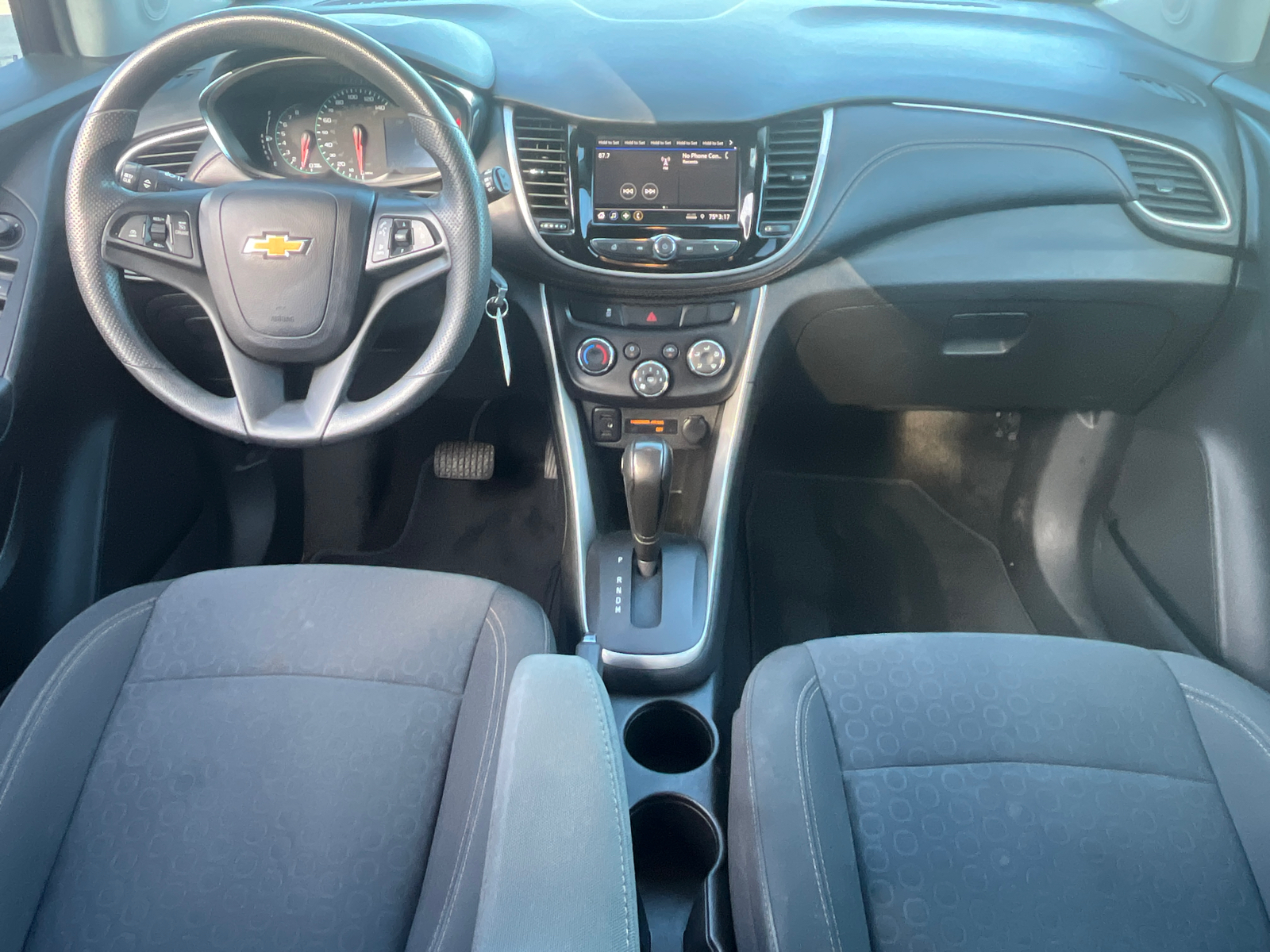 2021 Chevrolet Trax LS 13