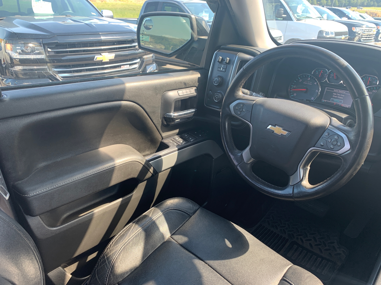 2015 Chevrolet Silverado 1500 LTZ 10