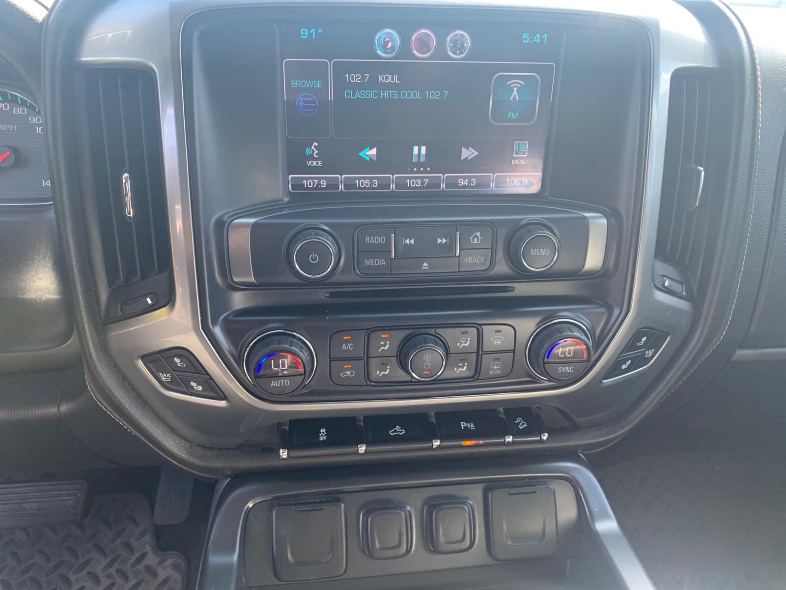 2015 Chevrolet Silverado 1500 LTZ 15