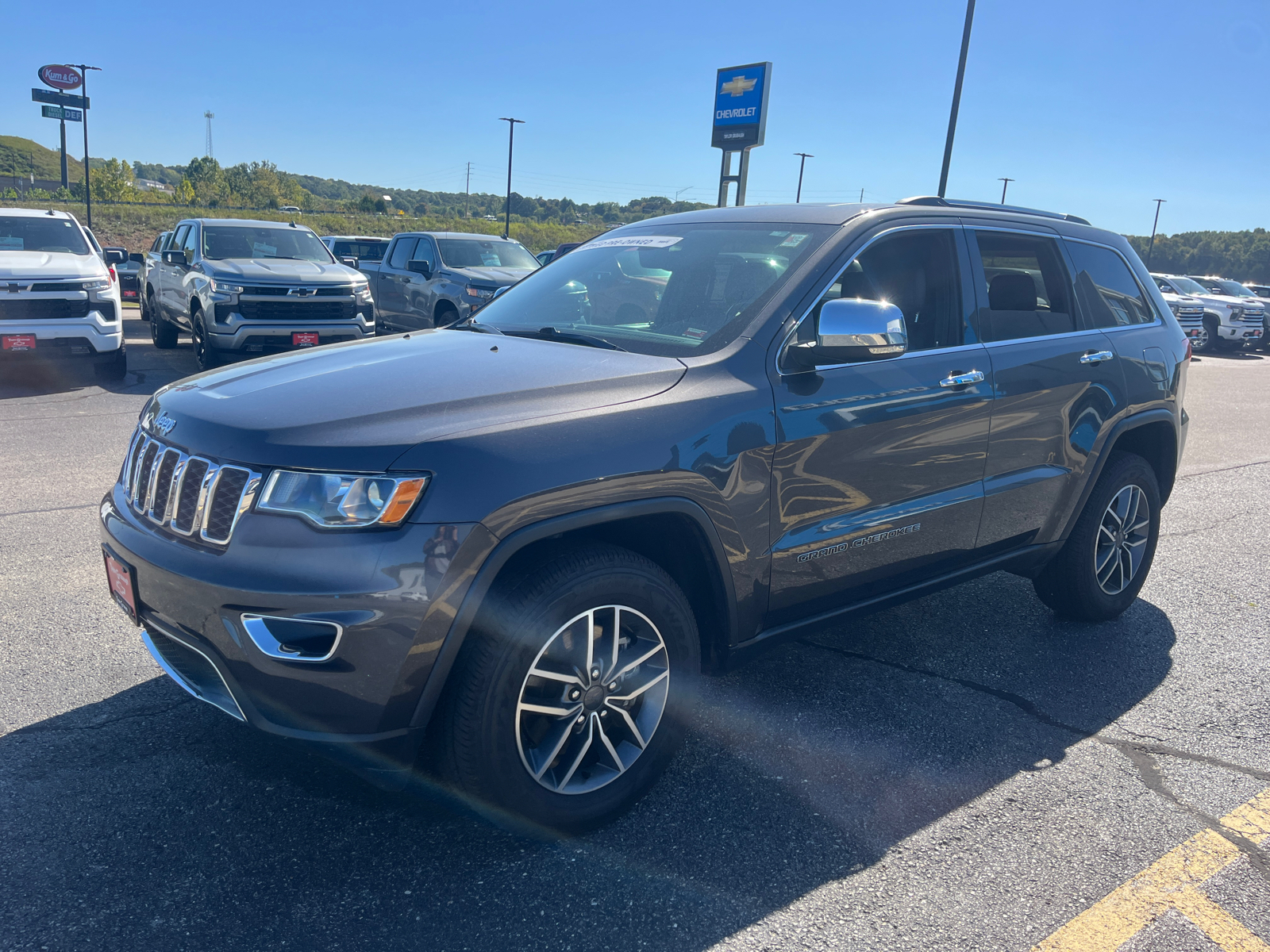 2021 Jeep Grand Cherokee Limited 3