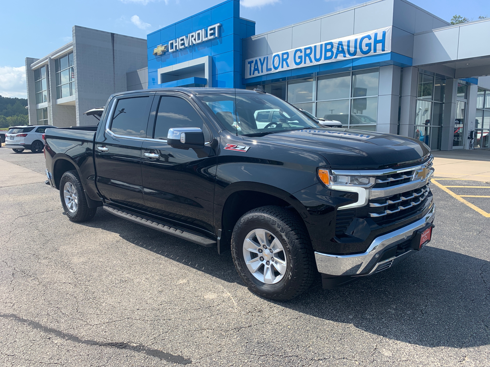 2023 Chevrolet Silverado 1500 LTZ 1