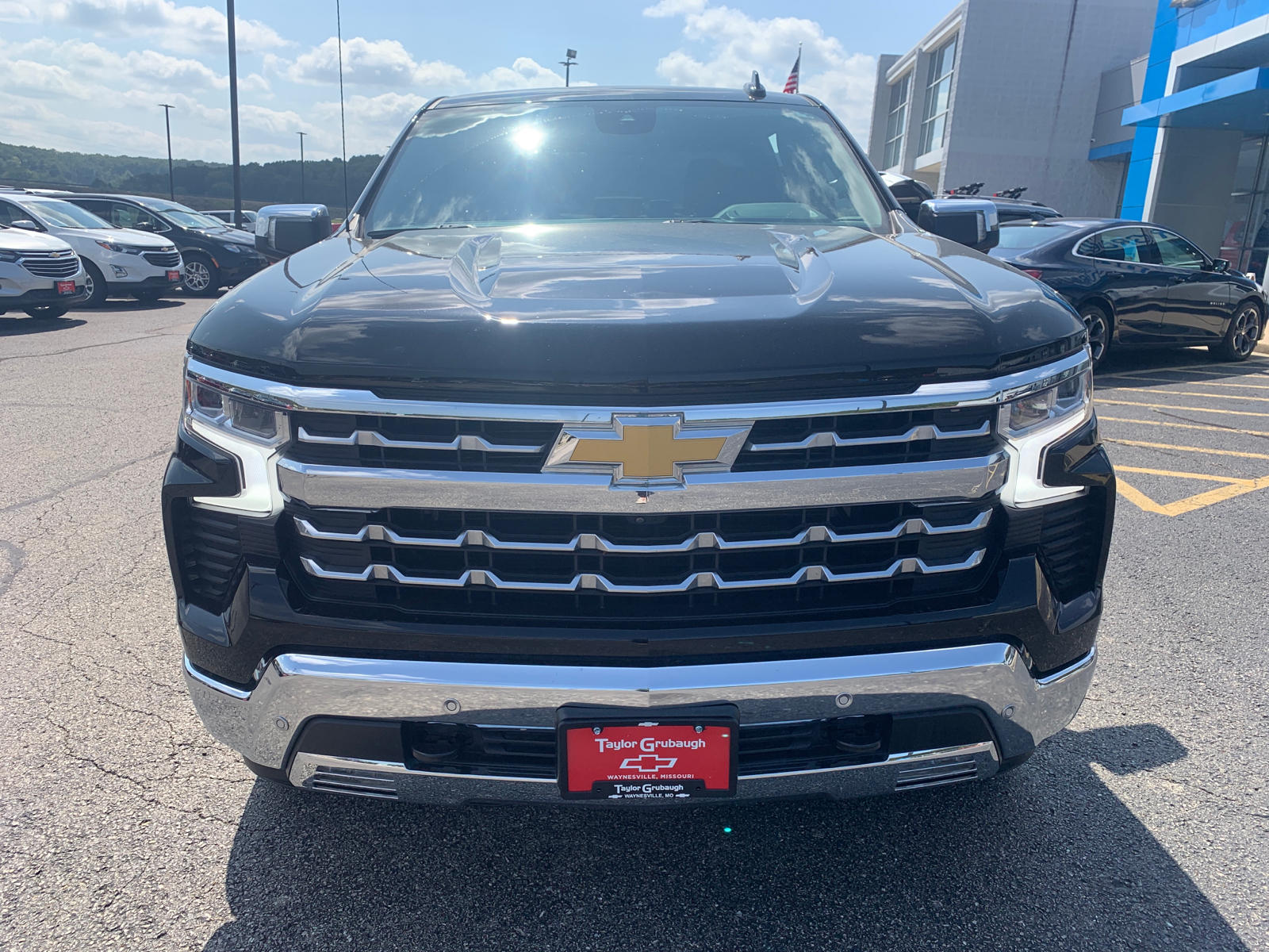 2023 Chevrolet Silverado 1500 LTZ 2