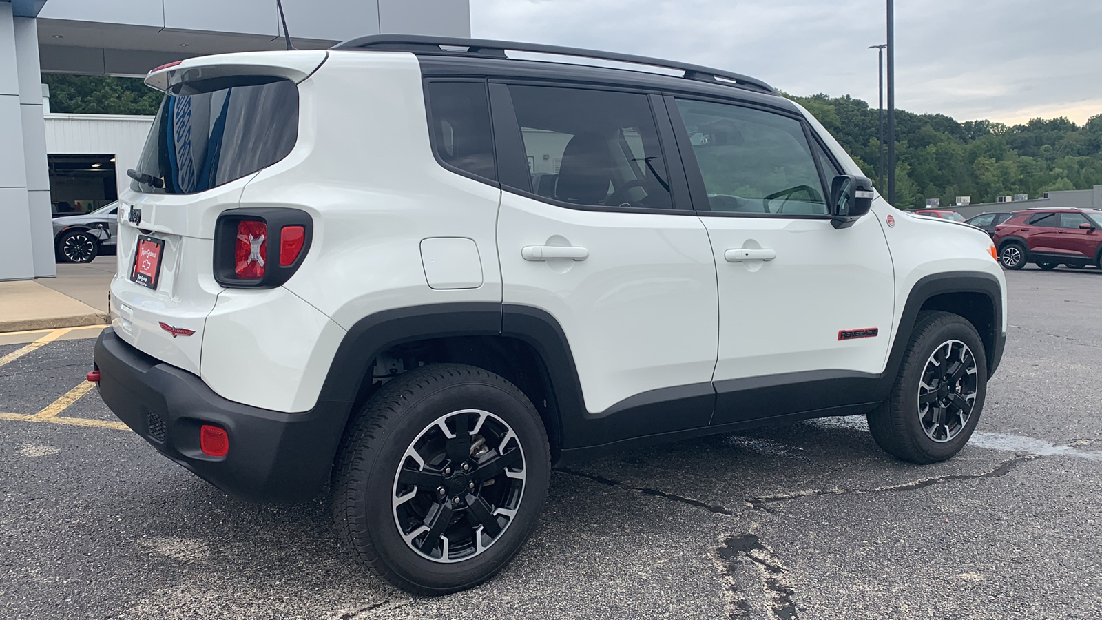 2023 Jeep Renegade Trailhawk 11