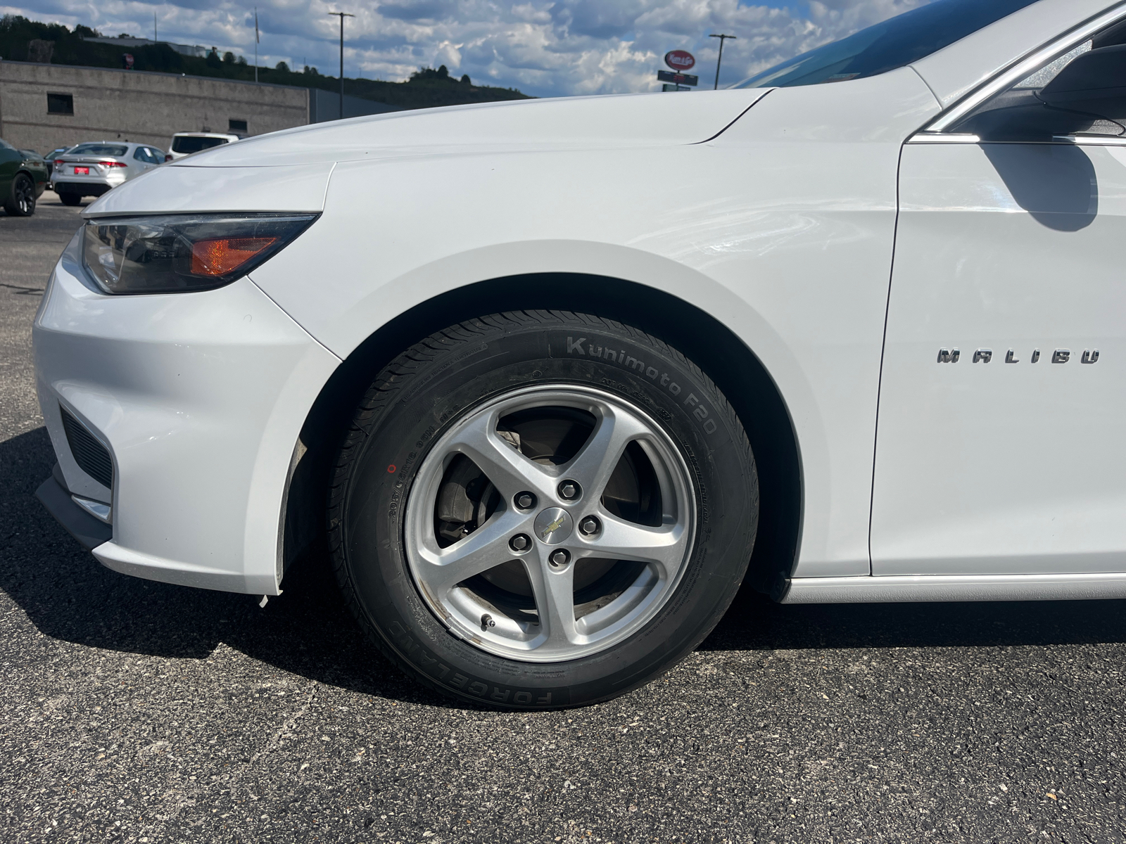 2017 Chevrolet Malibu LS 4