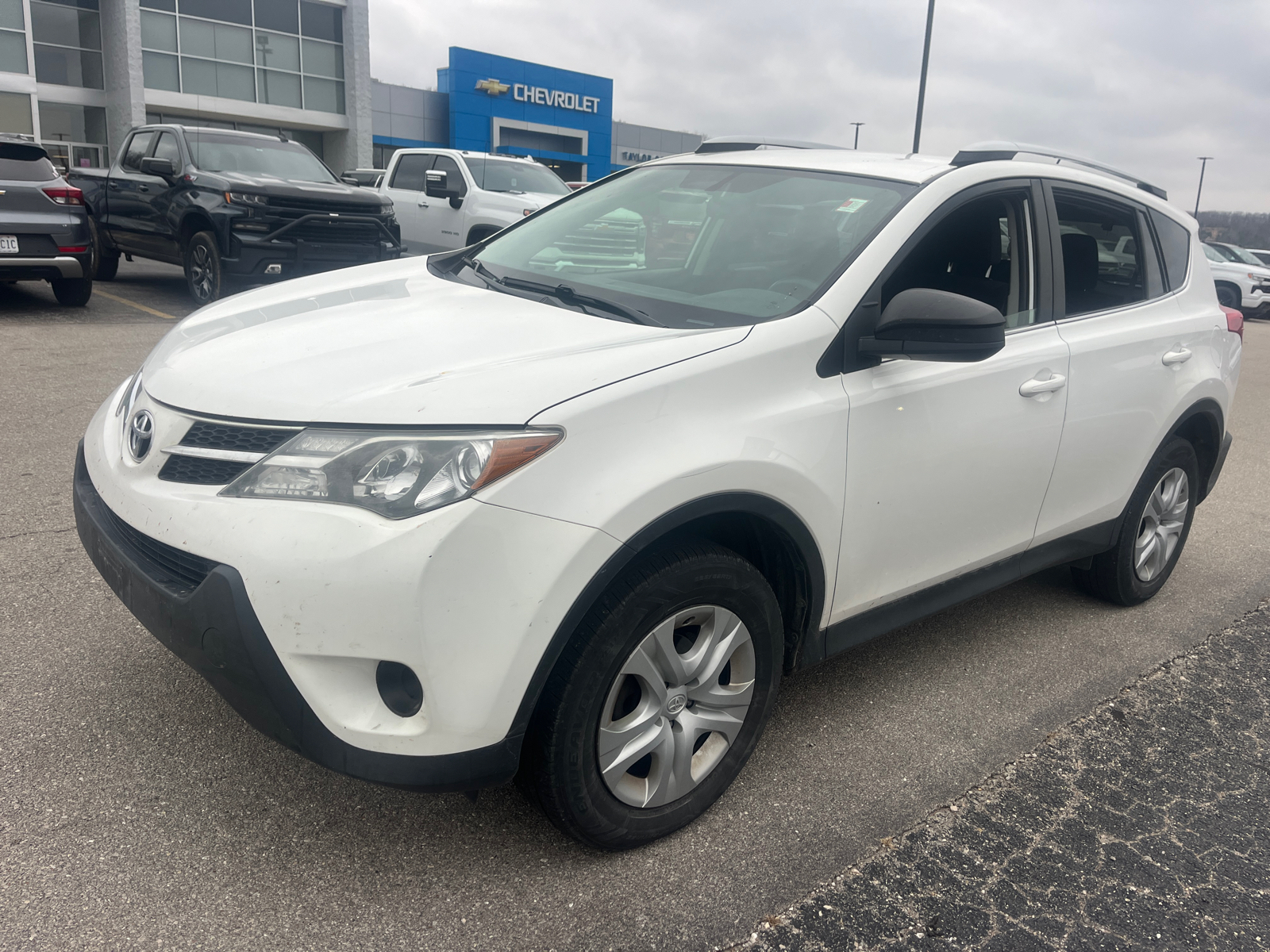 2014 Toyota RAV4 LE 3