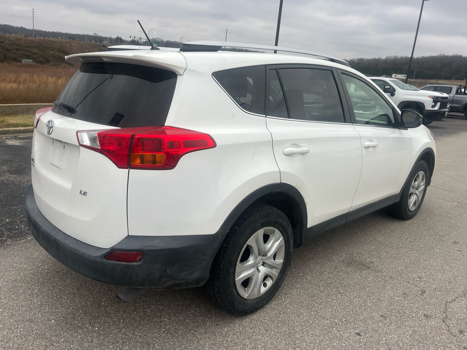 2014 Toyota RAV4 LE 7