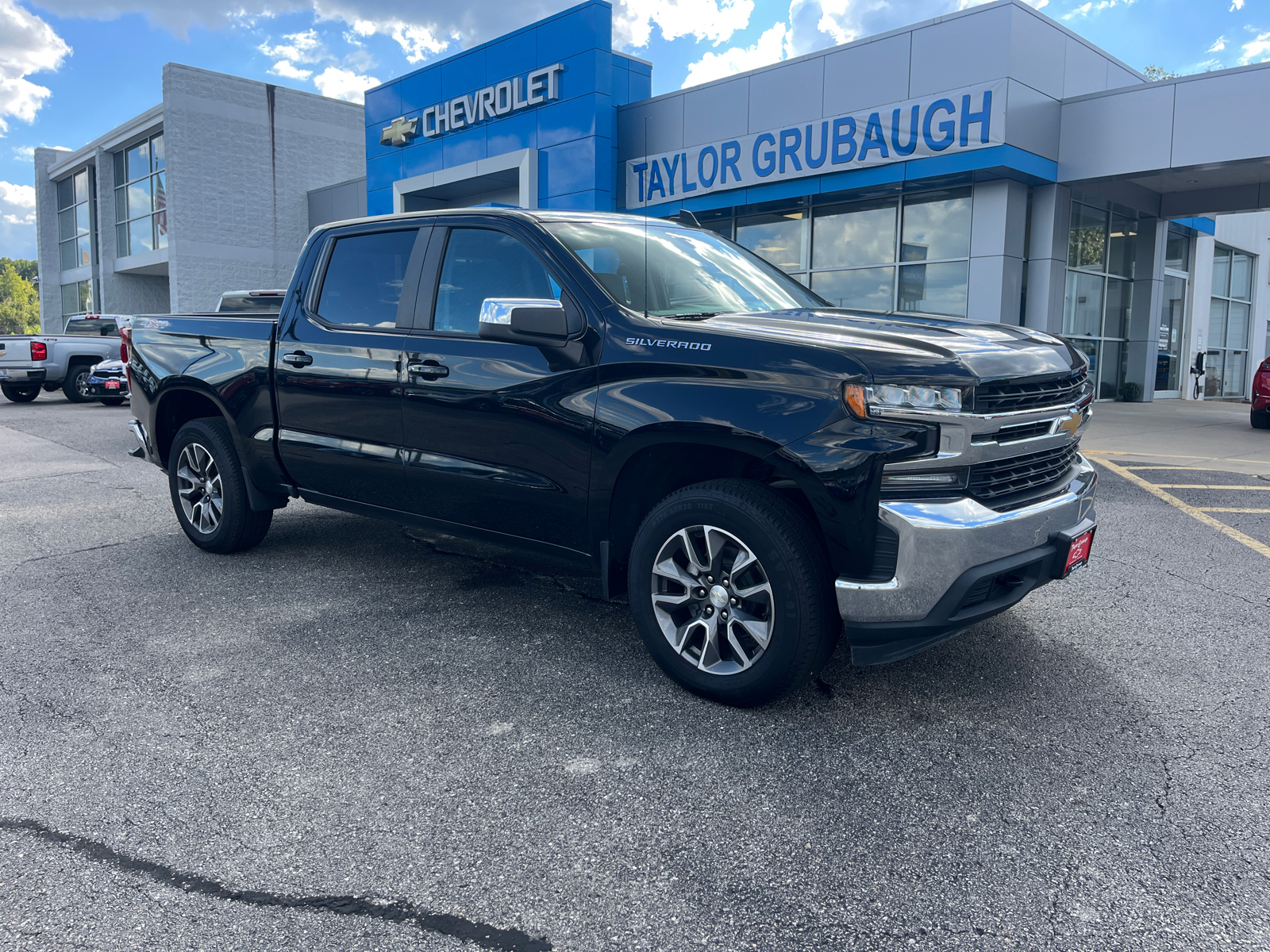 2019 Chevrolet Silverado 1500 LT 1