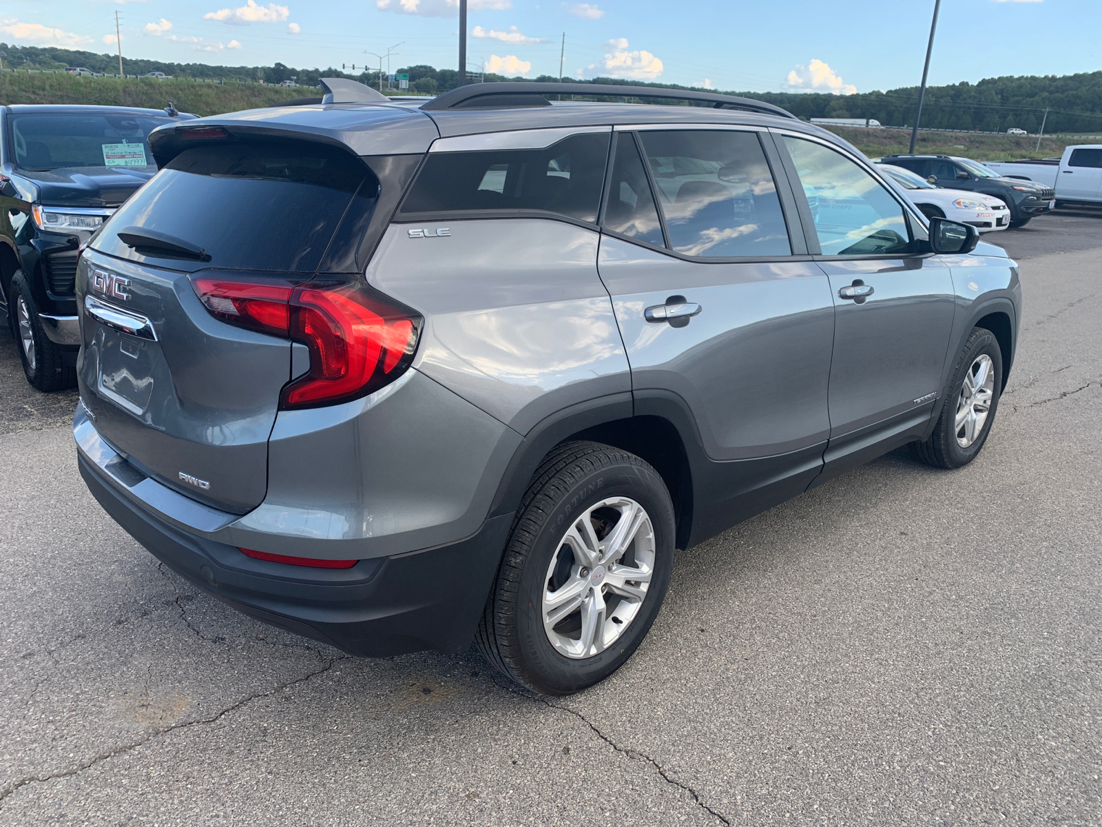 2021 GMC Terrain SLE 6