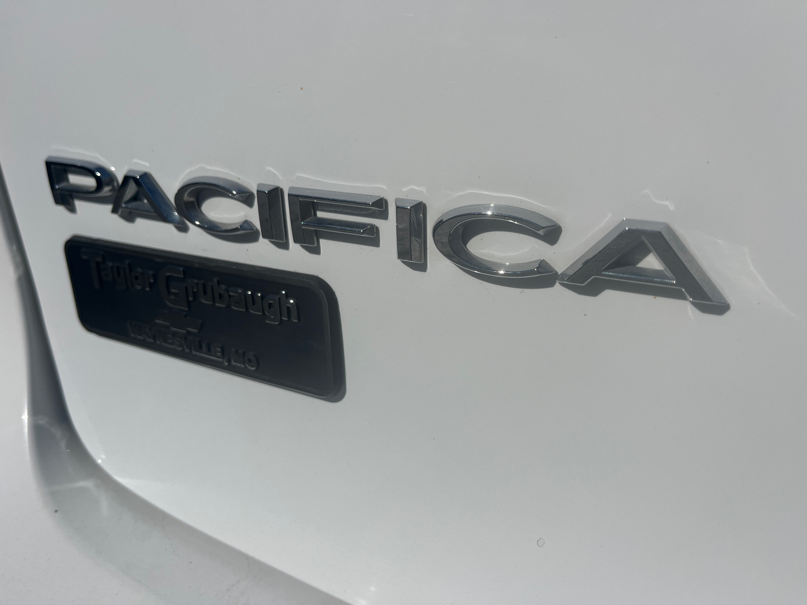 2023 Chrysler Pacifica Touring L 8