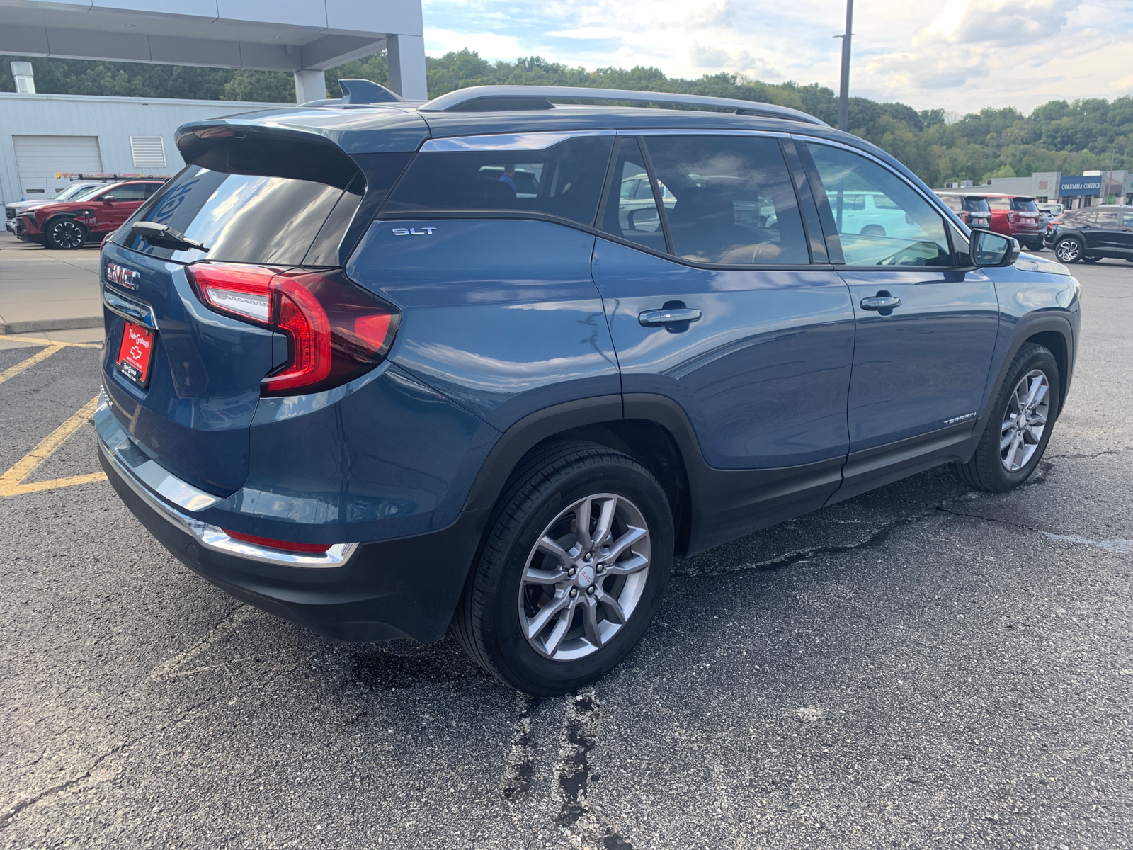 2024 GMC Terrain SLT 12