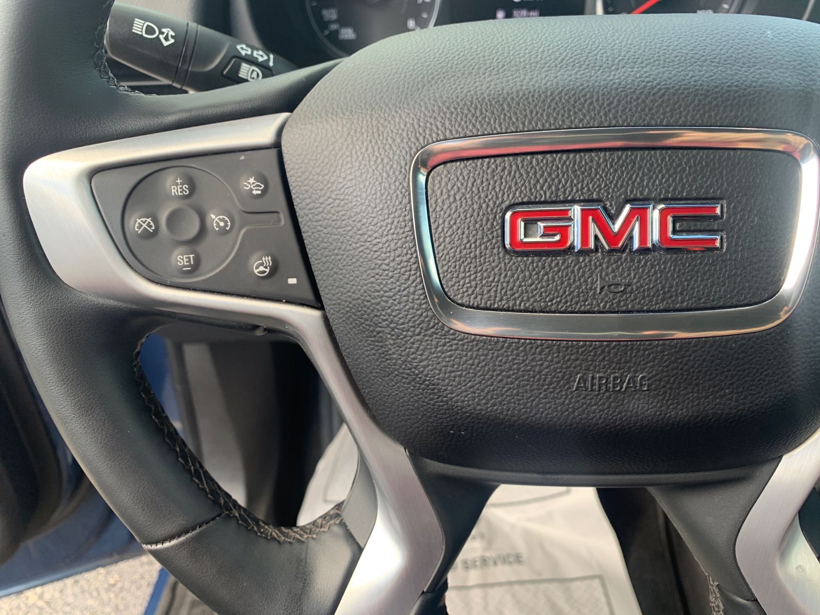 2024 GMC Terrain SLT 23