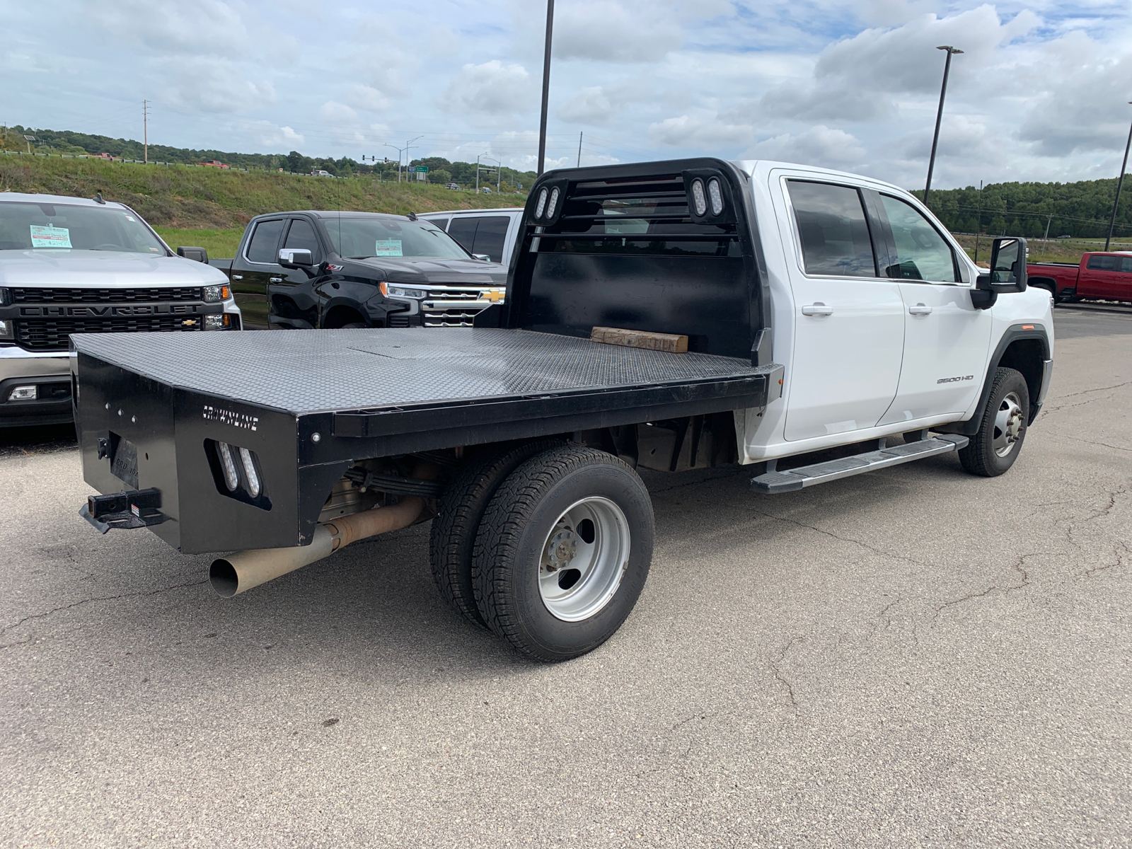 2023 GMC Sierra 3500HD SLE 6