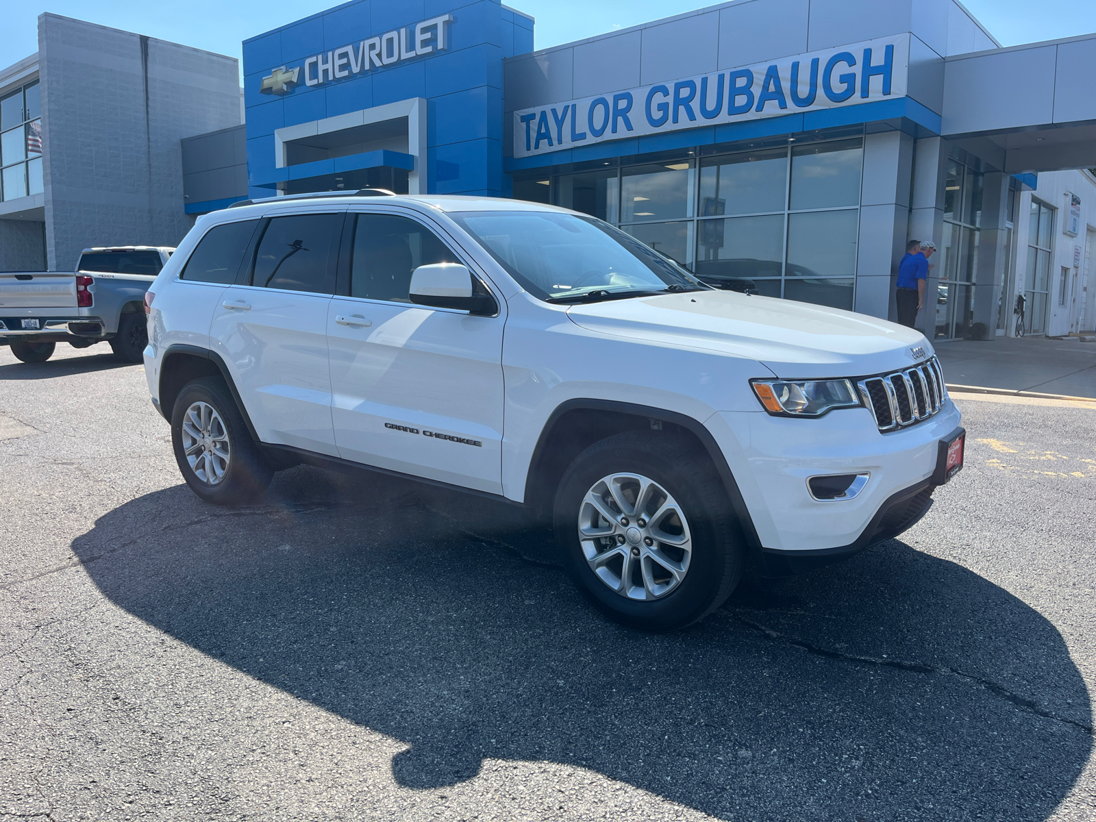 2021 Jeep Grand Cherokee Laredo E 1