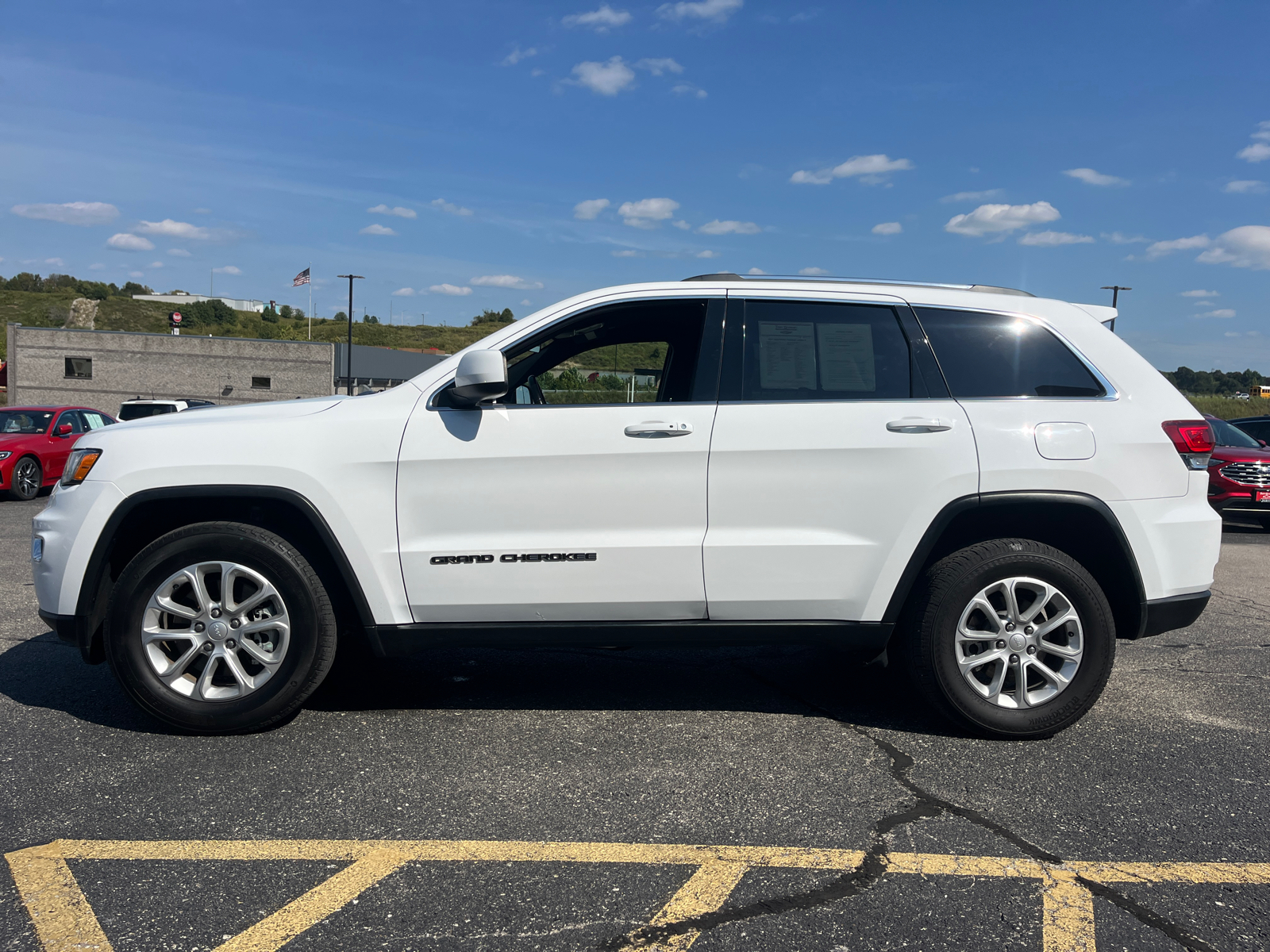 2021 Jeep Grand Cherokee Laredo E 5