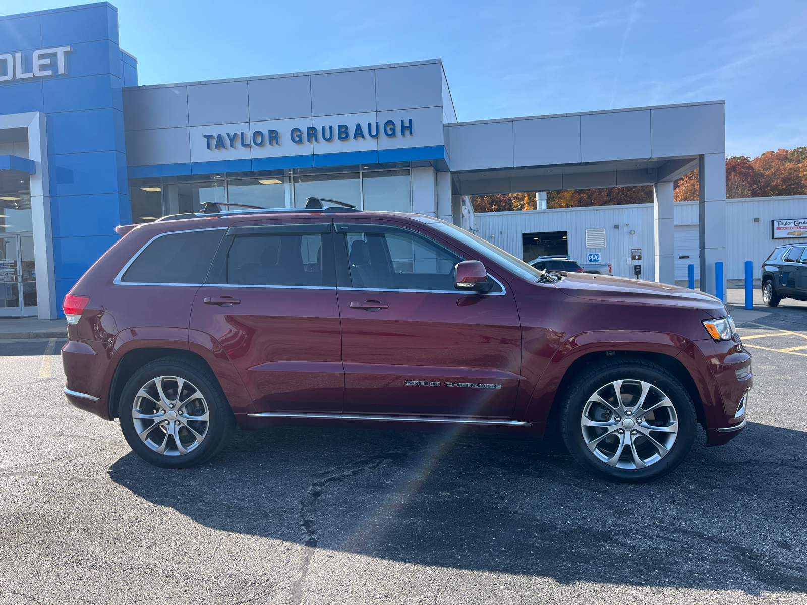 2019 Jeep Grand Cherokee Summit 14