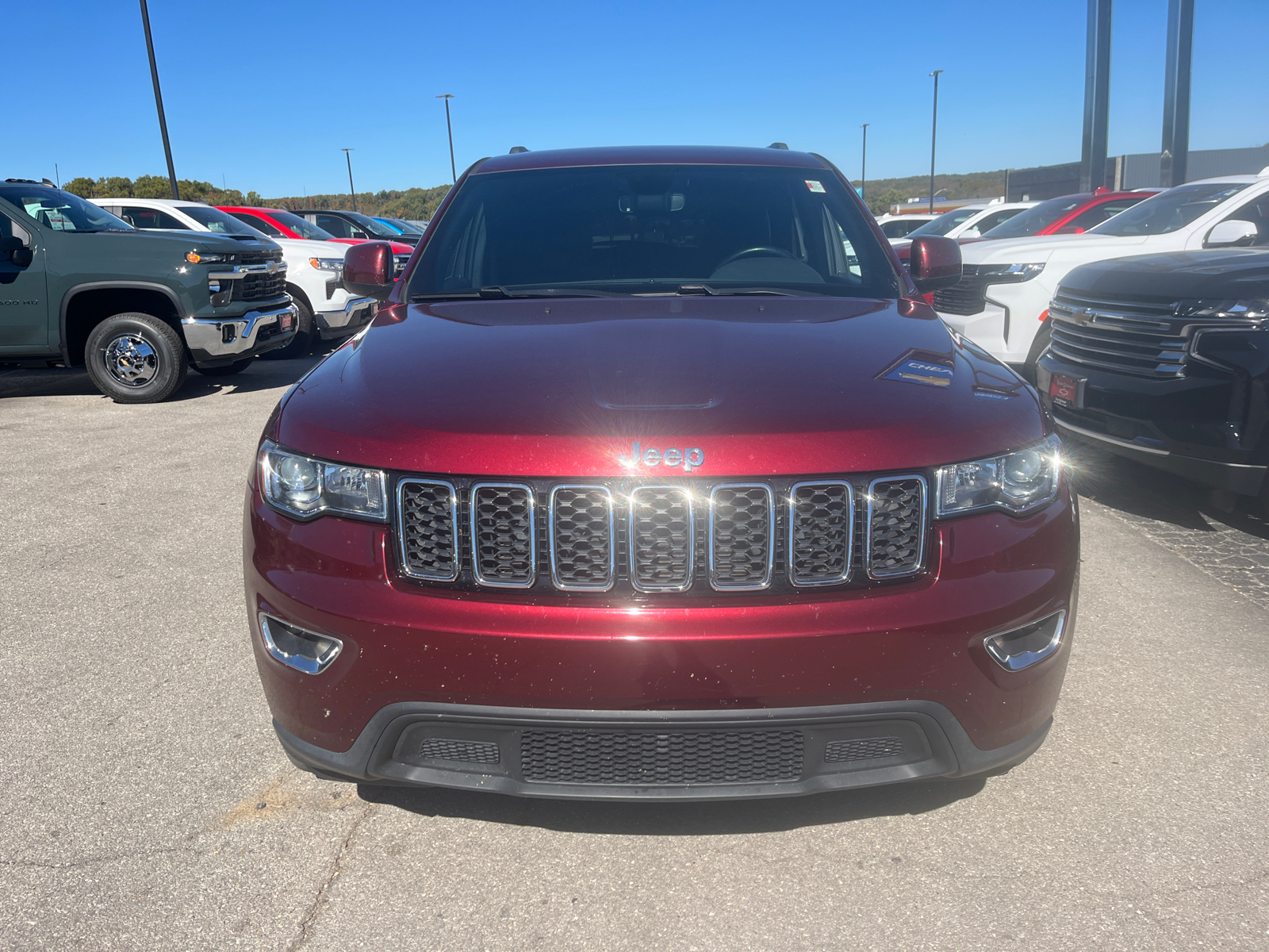 2020 Jeep Grand Cherokee Laredo E 2