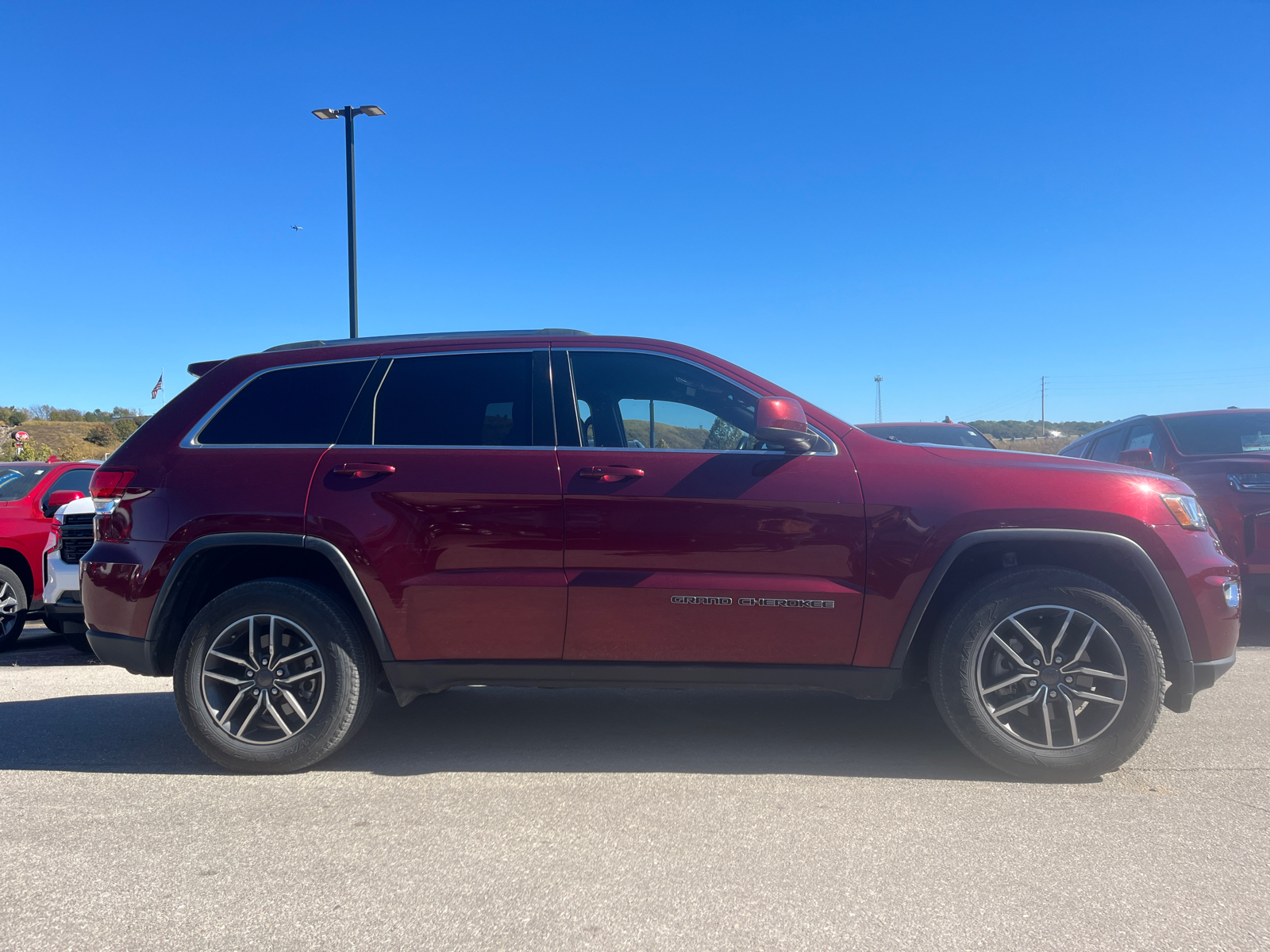 2020 Jeep Grand Cherokee Laredo E 5