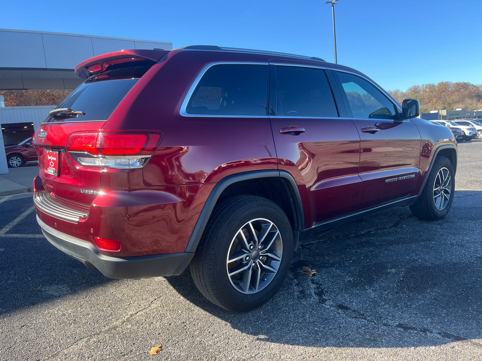 2020 Jeep Grand Cherokee Laredo E 12