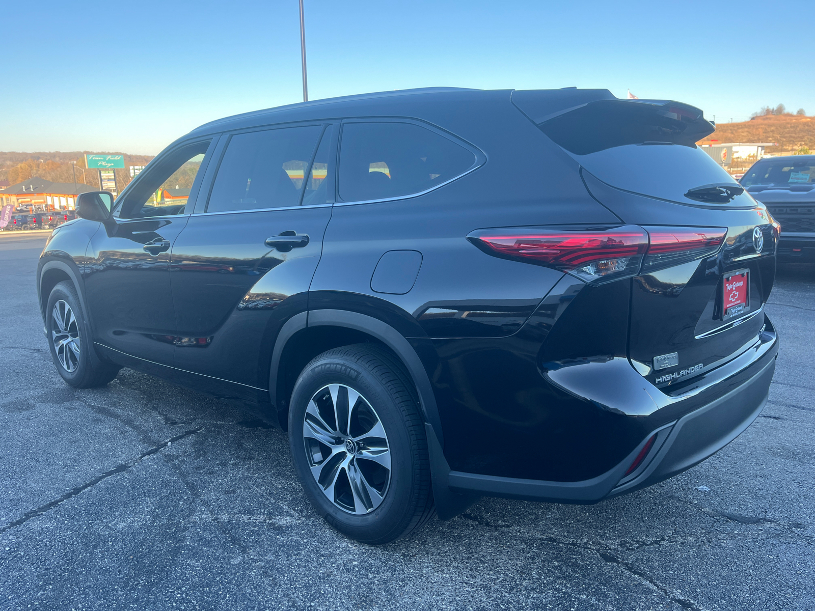 2022 Toyota Highlander XLE 6