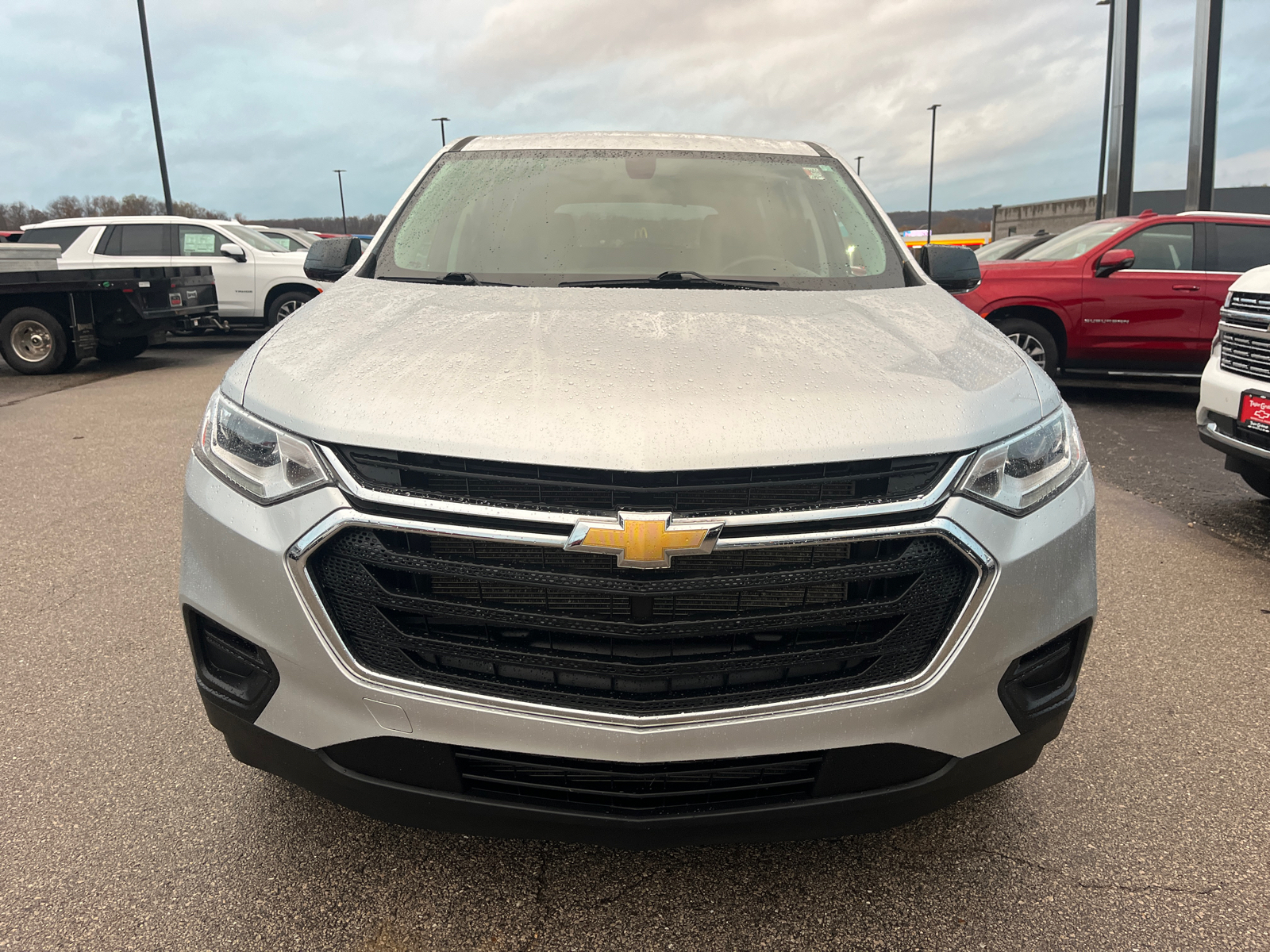 2020 Chevrolet Traverse LS 2