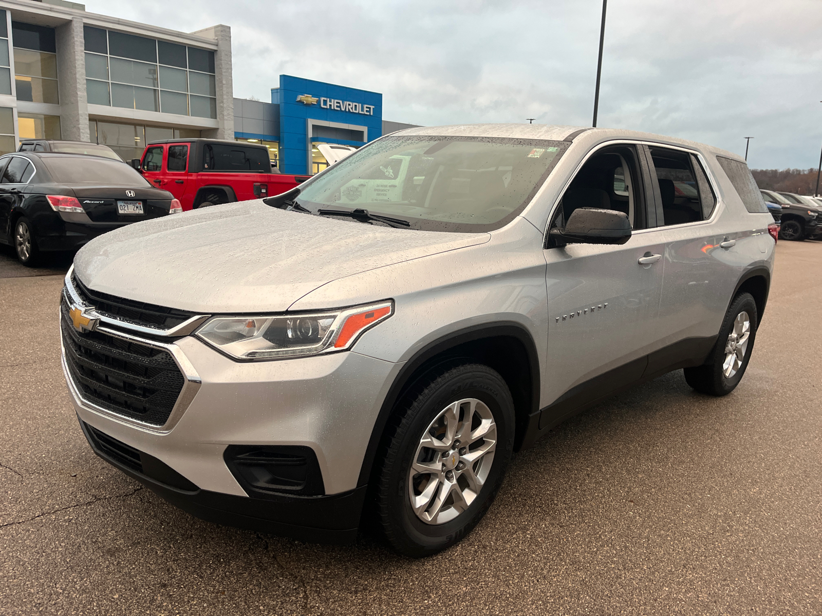 2020 Chevrolet Traverse LS 3