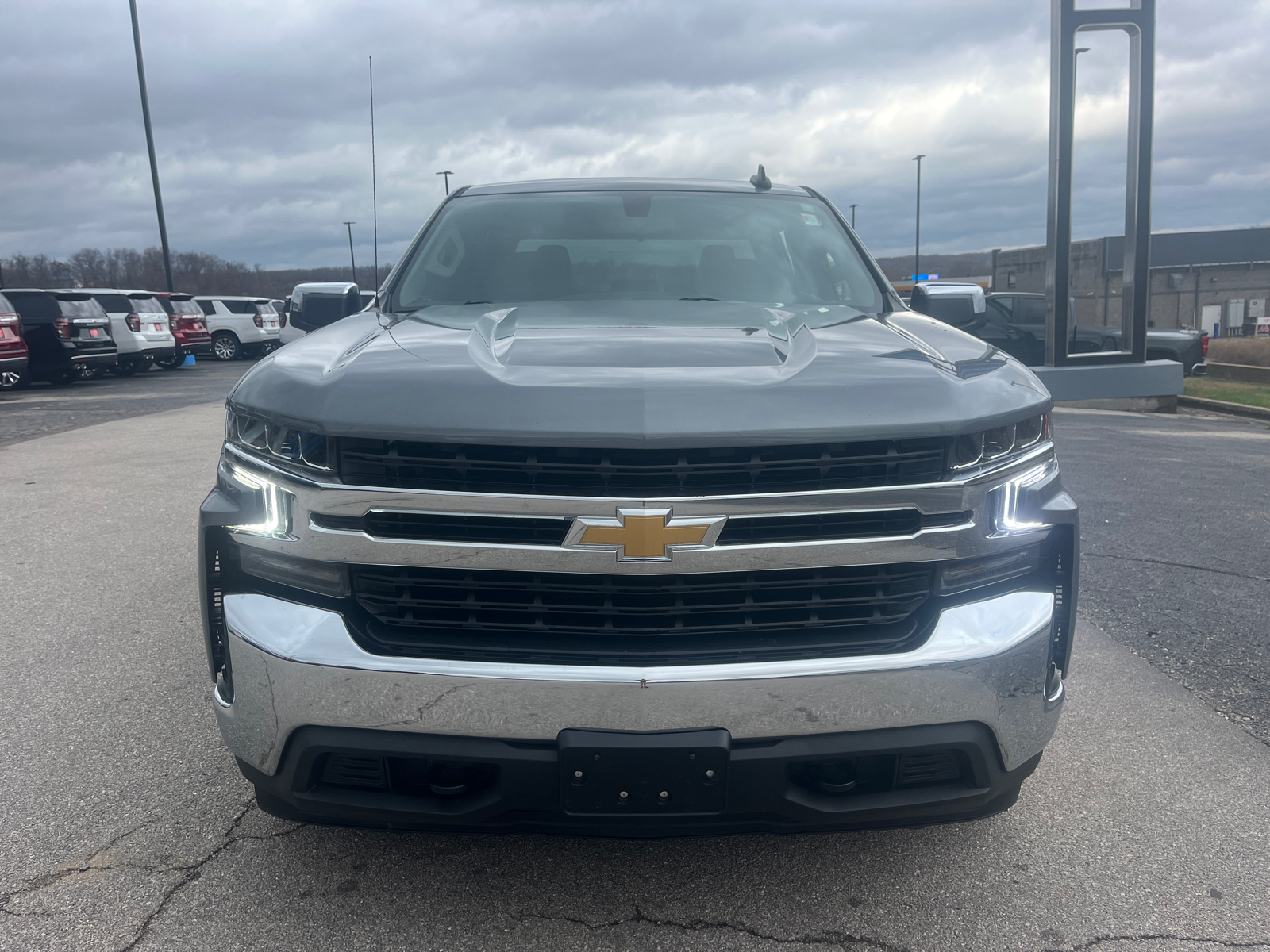 2021 Chevrolet Silverado 1500 LT 2