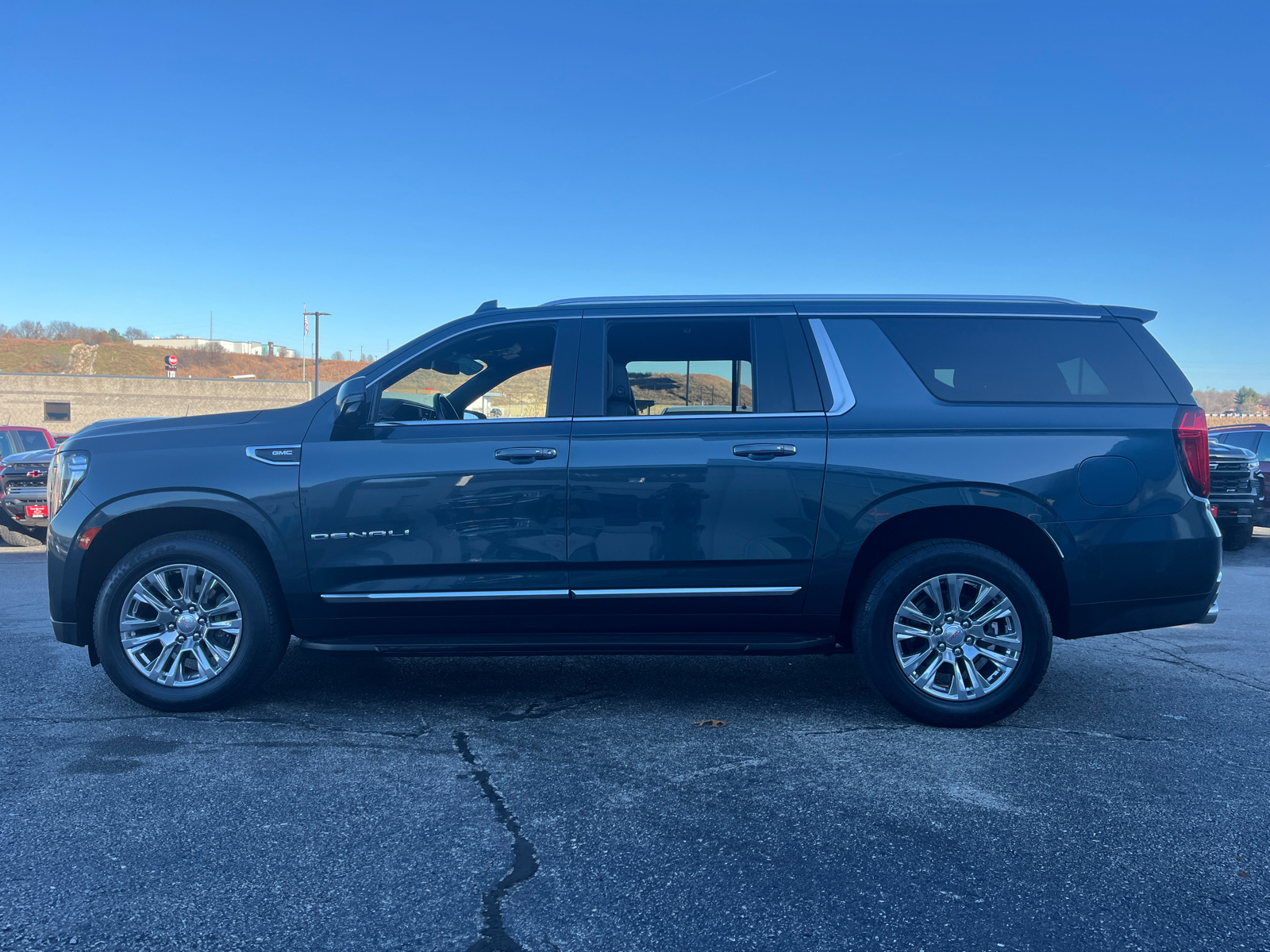 2021 GMC Yukon XL Denali 5