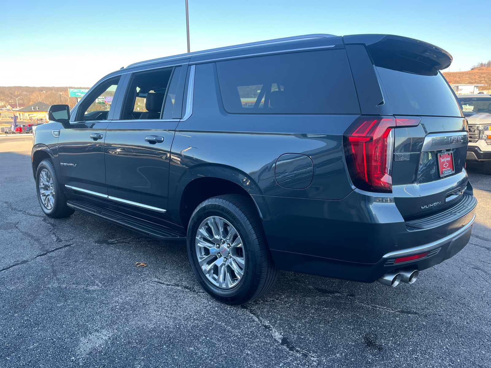 2021 GMC Yukon XL Denali 6