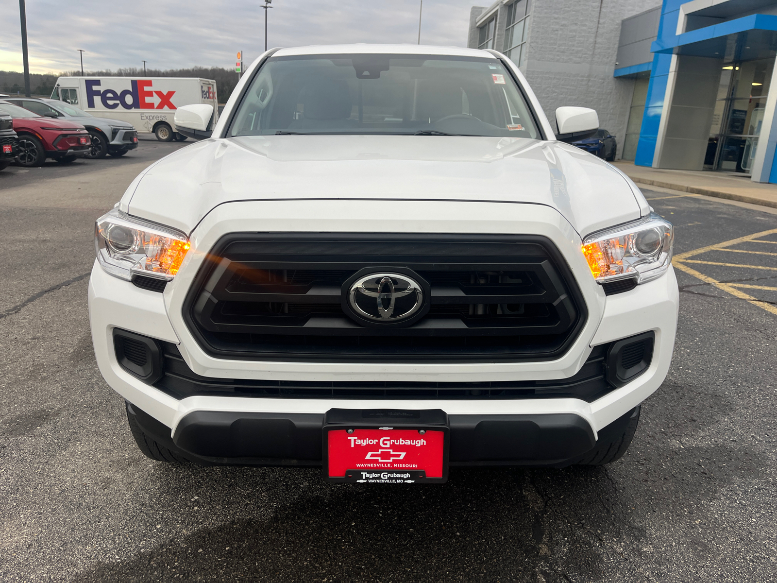 2022 Toyota Tacoma SR 2