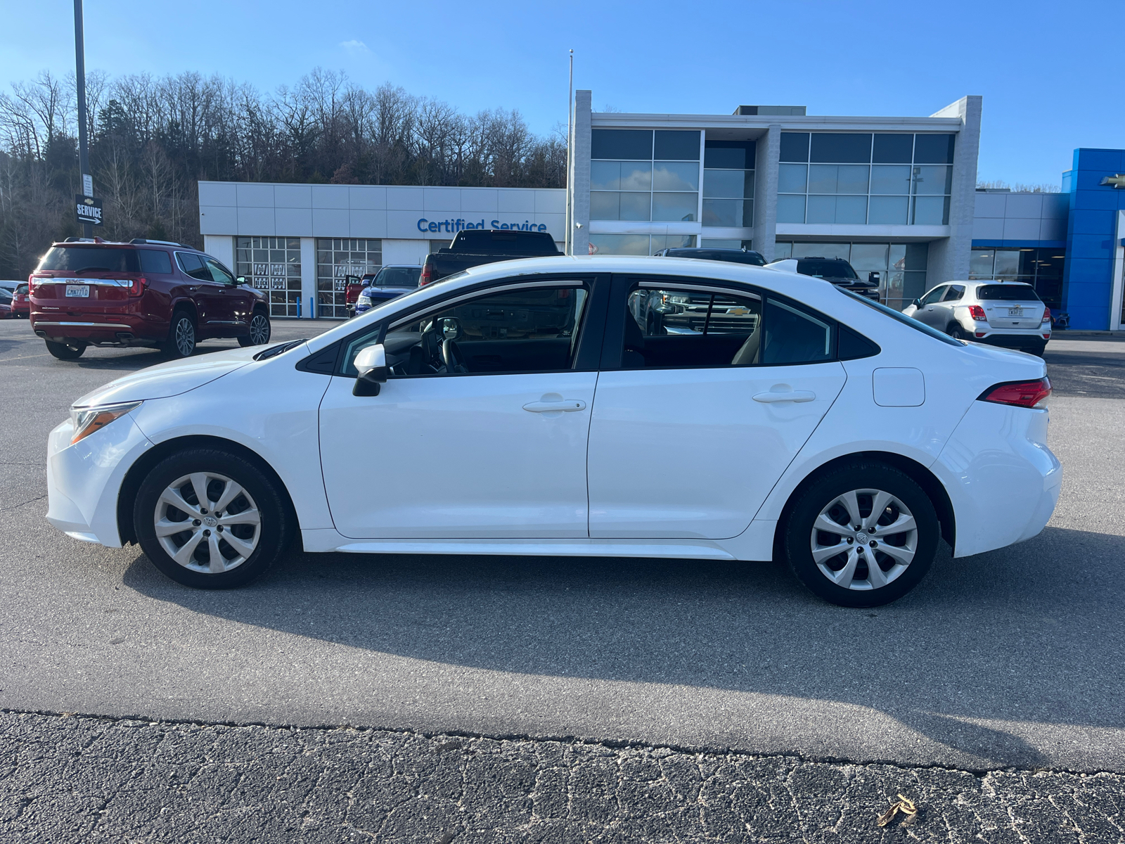 2022 Toyota Corolla LE 4