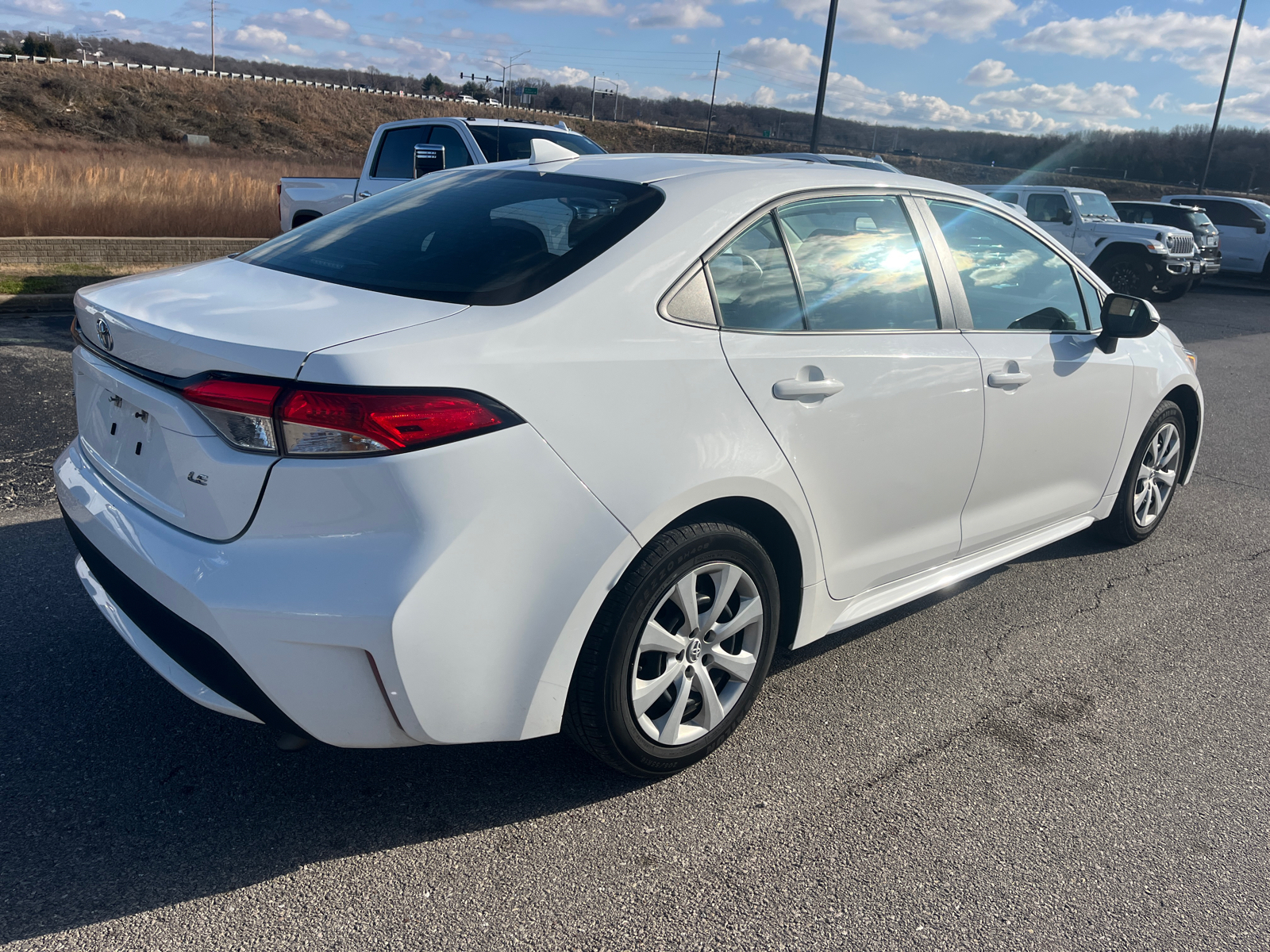 2022 Toyota Corolla LE 7