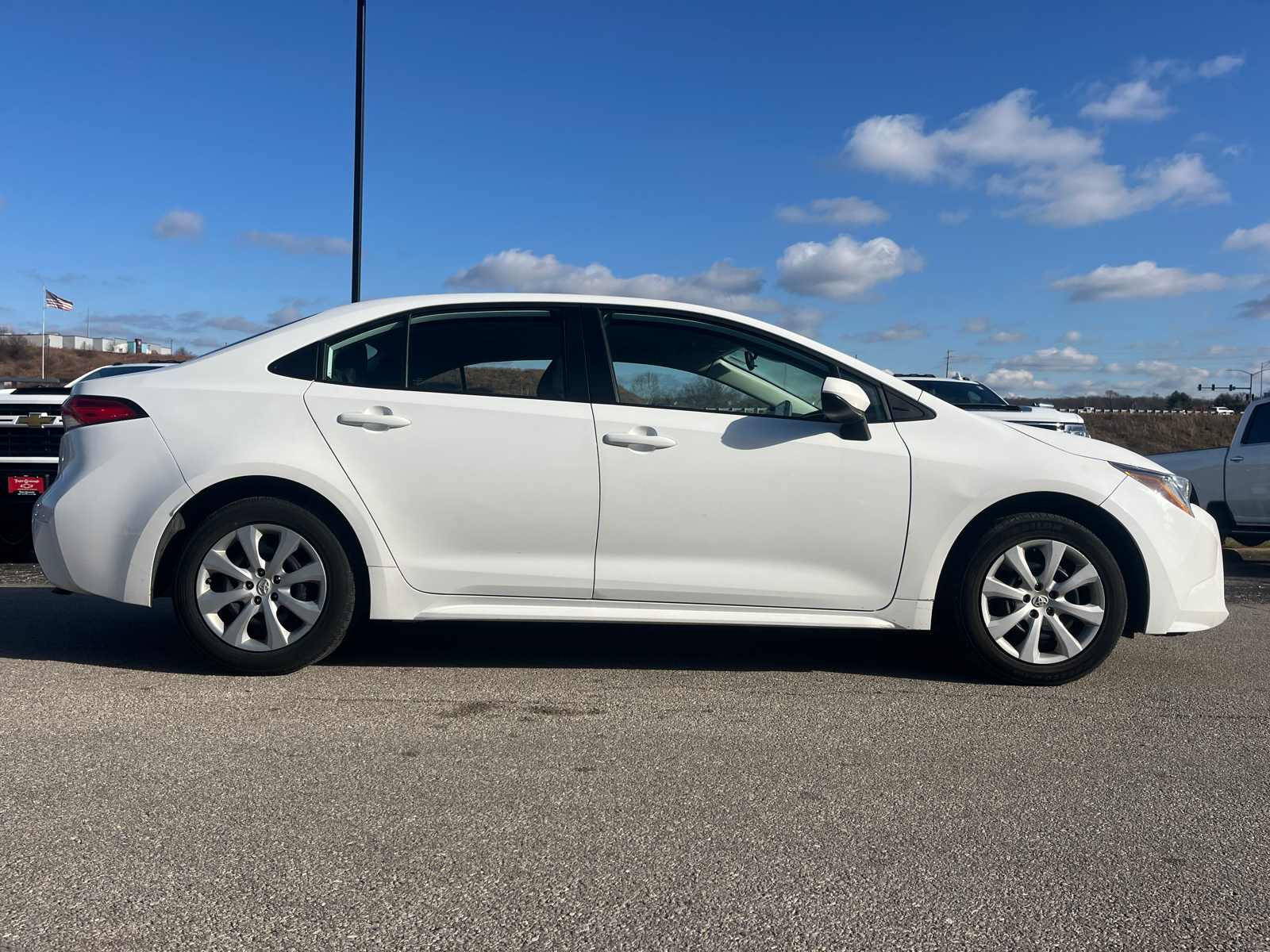 2022 Toyota Corolla LE 8