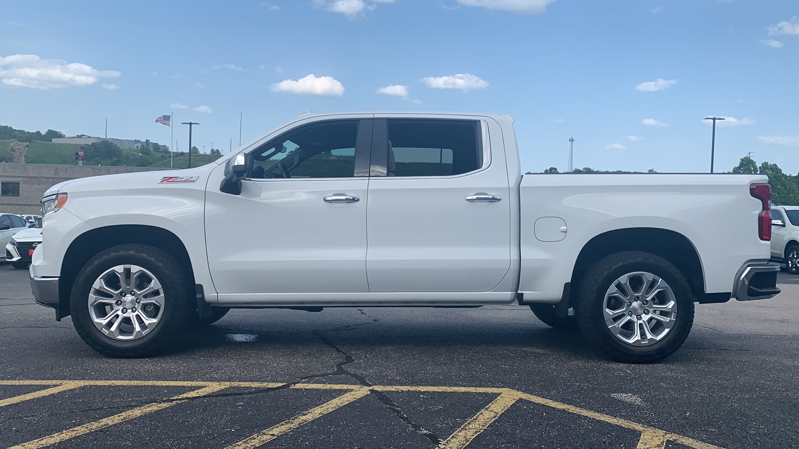 2024 Chevrolet Silverado 1500 LTZ 4