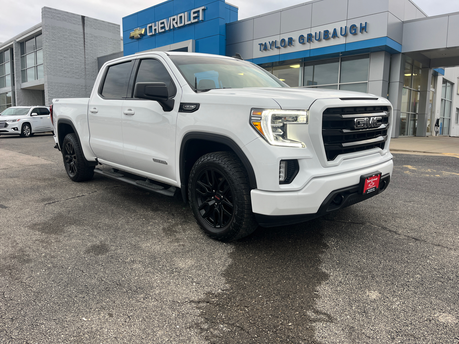 2021 GMC Sierra 1500 Elevation 1