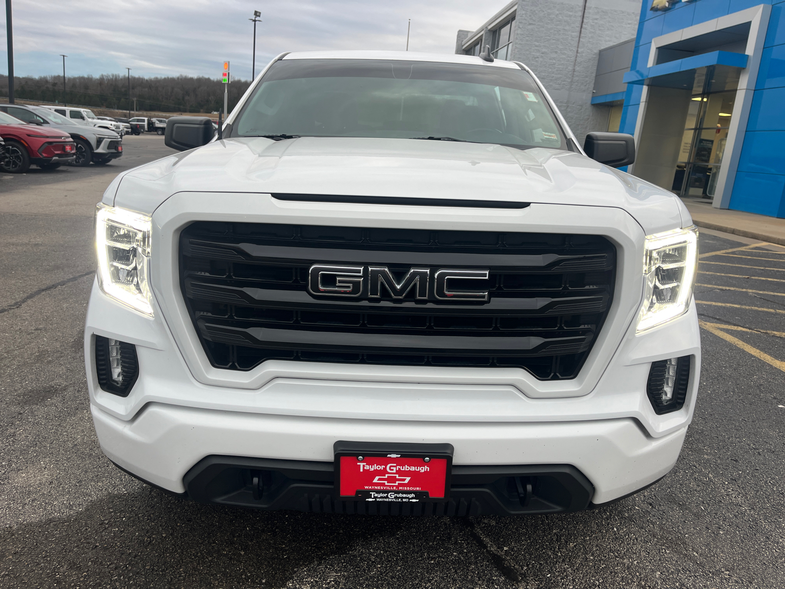 2021 GMC Sierra 1500 Elevation 2