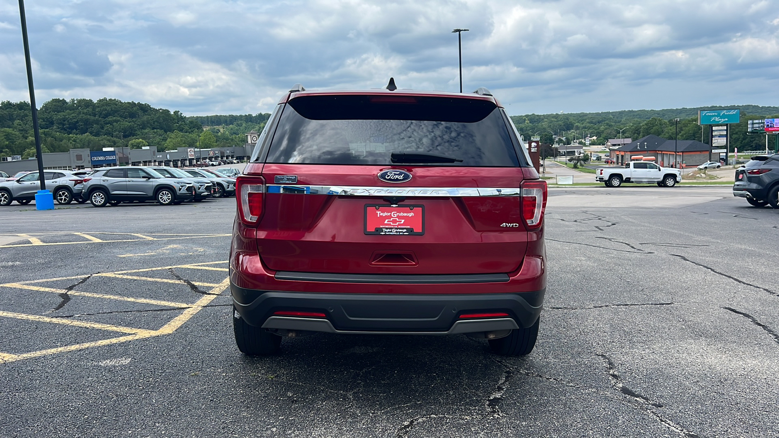 2019 Ford Explorer XLT 8