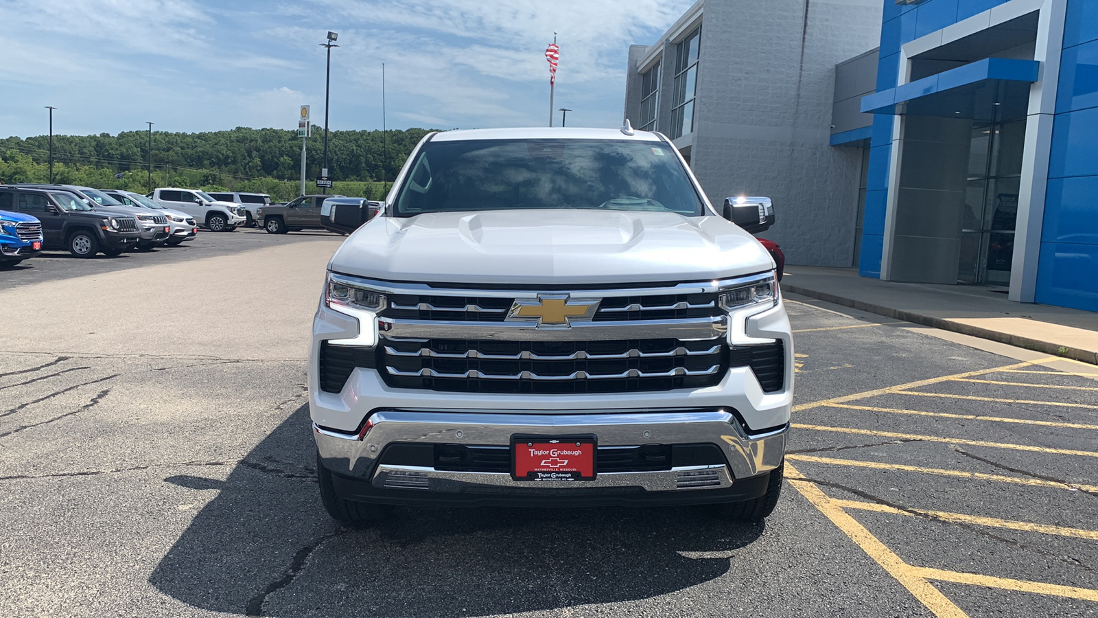 2024 Chevrolet Silverado 1500 LTZ 2