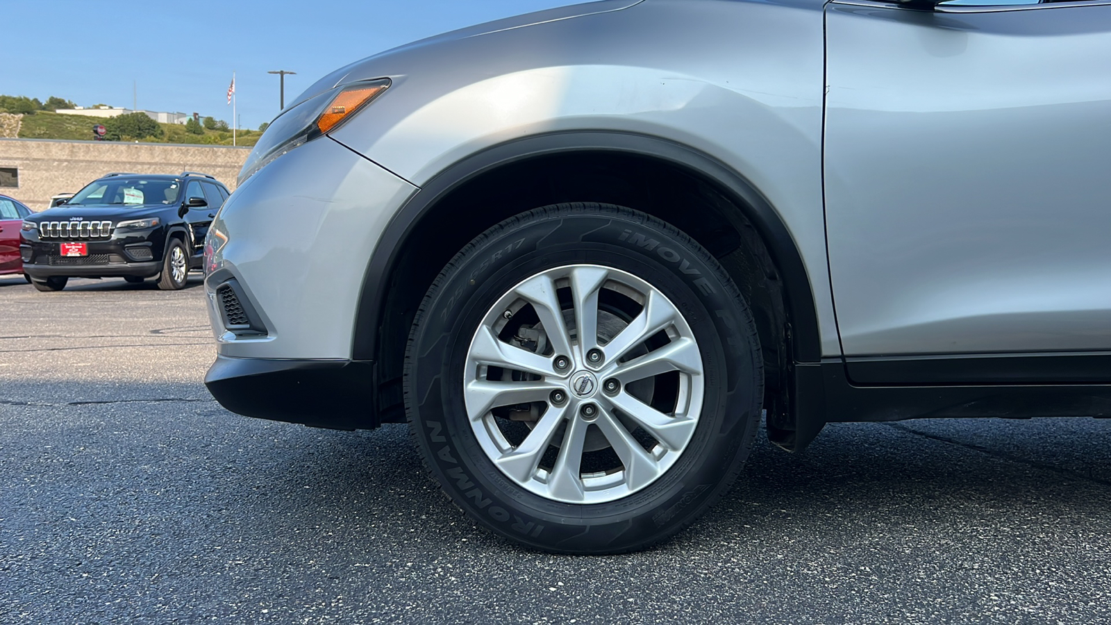 2016 Nissan Rogue SV 5